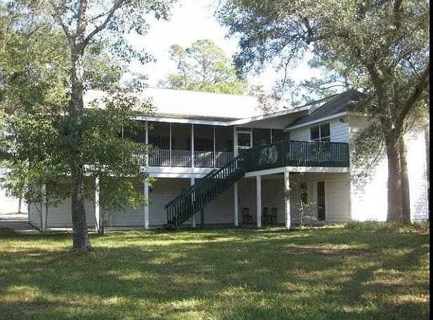 Building Photo - 1886 Lodgepole Dr