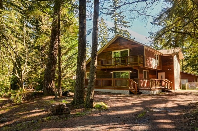 Building Photo - Cozy Northwest Living in Lake Minterwood – Spacious Home with Garage