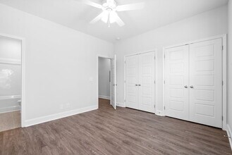 Building Photo - 750 Tracy Lane