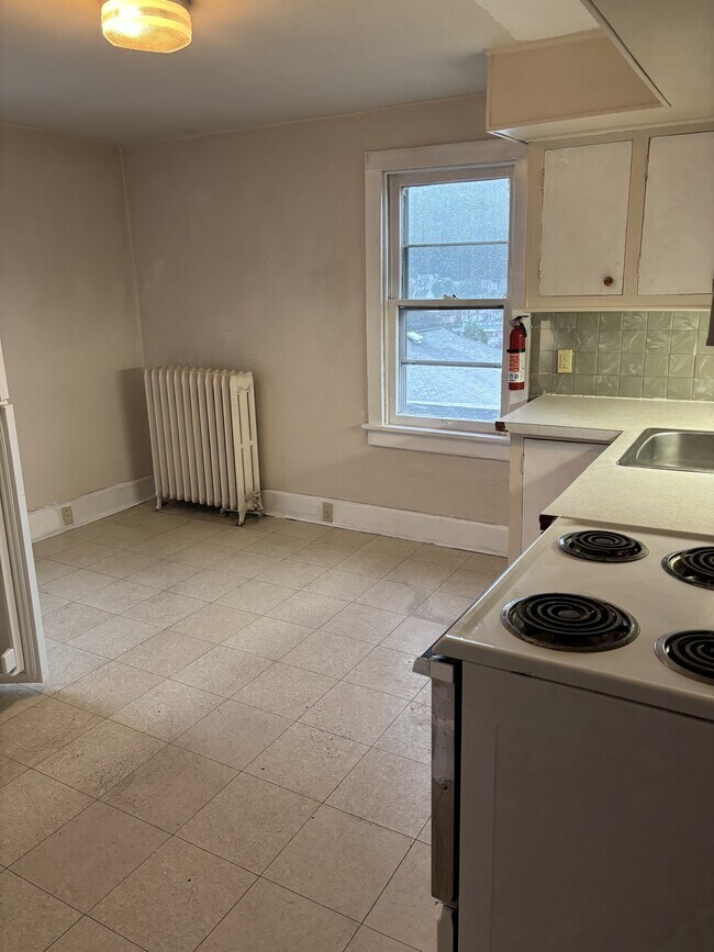 Foto del edificio - 863 W Spruce St
