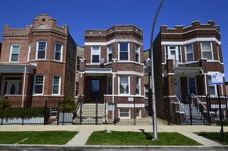 Building Photo - 3320 W Crystal St