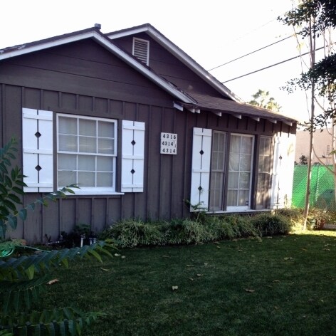 Foto del edificio - 4314-4316 Allott Ave