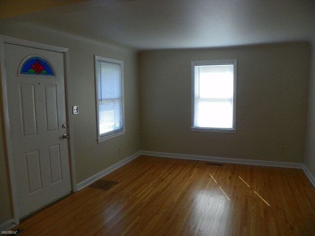 Foto del edificio - 5247 N 4th St N