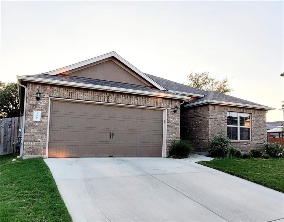 Primary Photo - 300 Bright Star Ln