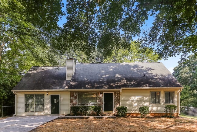 Building Photo - 466 Ashton Cir