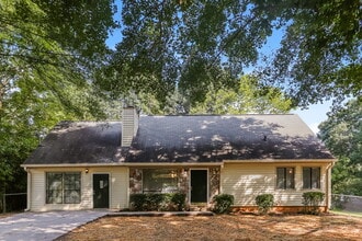 Building Photo - 466 Ashton Cir