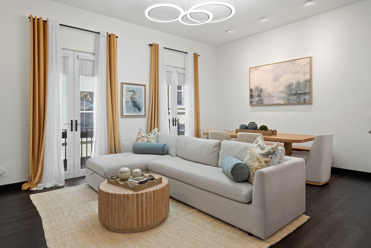 Foto principal - 1545 Ninth Ave