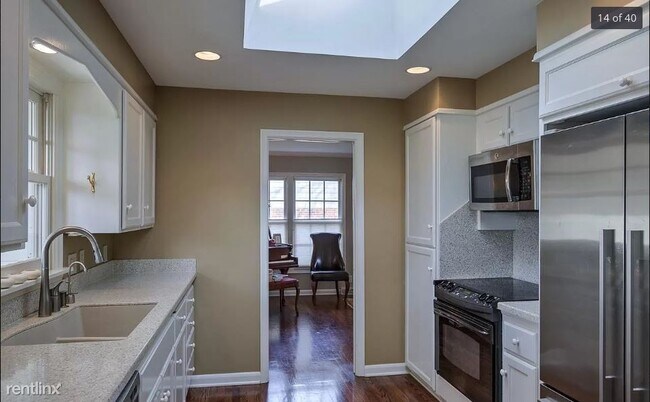 Foto del edificio - 3 br, 3 bath House - 216 N 117th St