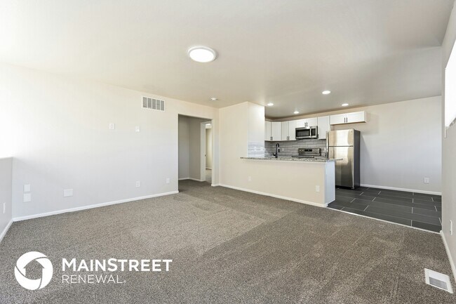 Foto del edificio - 18654 E 46th Pl