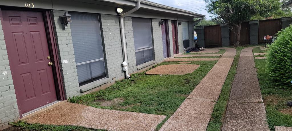 Foto principal - 608 W 51st St