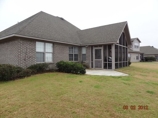 Building Photo - 287 Castle Bay Dr