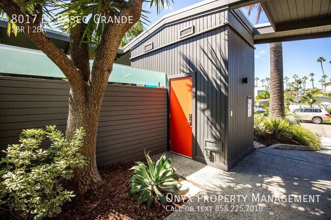 Foto del edificio - Gorgeous 2 bedroom 2 bath twin home just b...