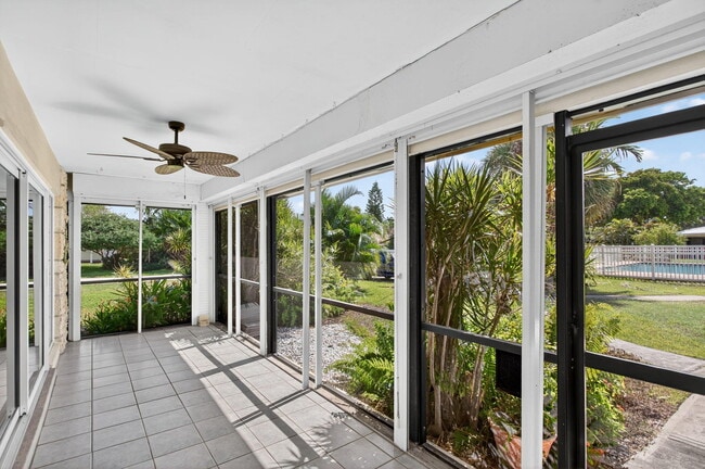 Building Photo - 2757 NE 29th Ave