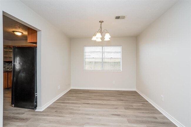 Building Photo - 4243 Burkegate Dr