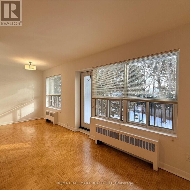 Building Photo - 28 Upper Canada Dr