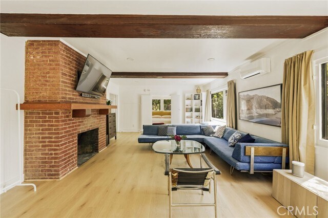 Foto del edificio - 5924 Hayes Ave