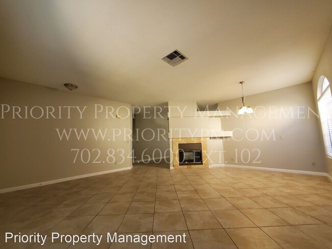 Foto del edificio - 4 br, 2 bath House - 9413 Crown Vista Ln