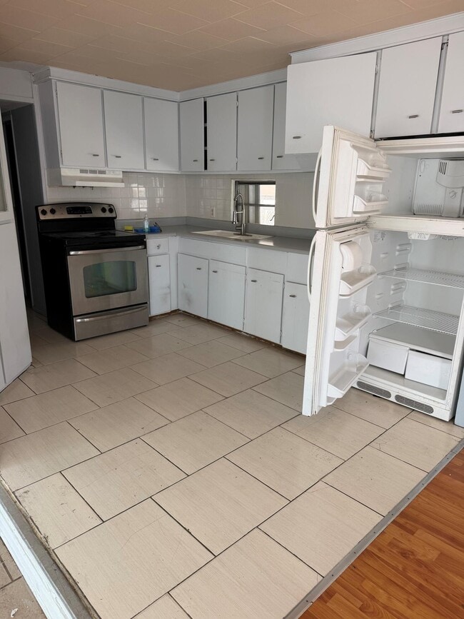 Foto del edificio - 820 SW 1st Pl