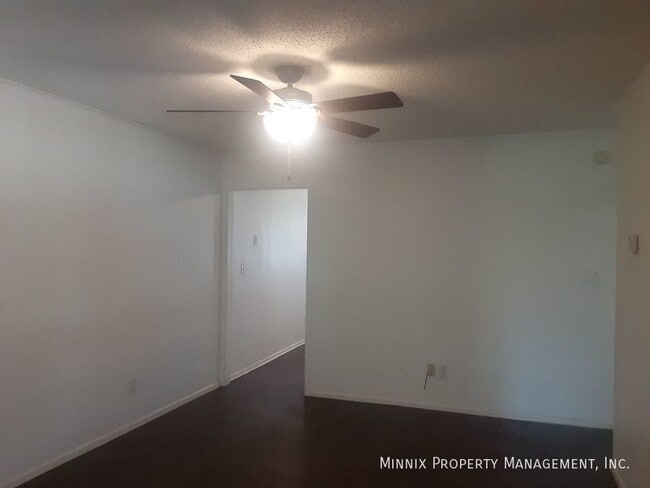 Building Photo - 1411 Yonkers St