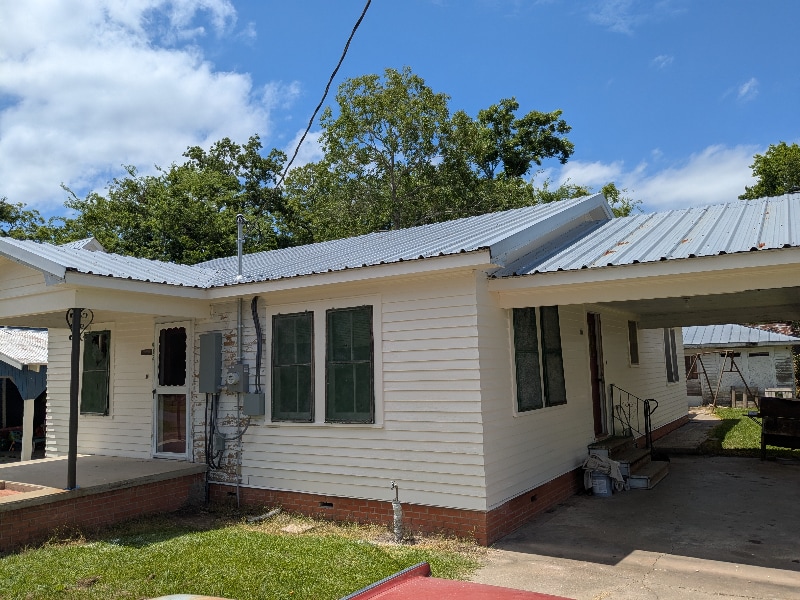 Foto principal - 413 E Oak St