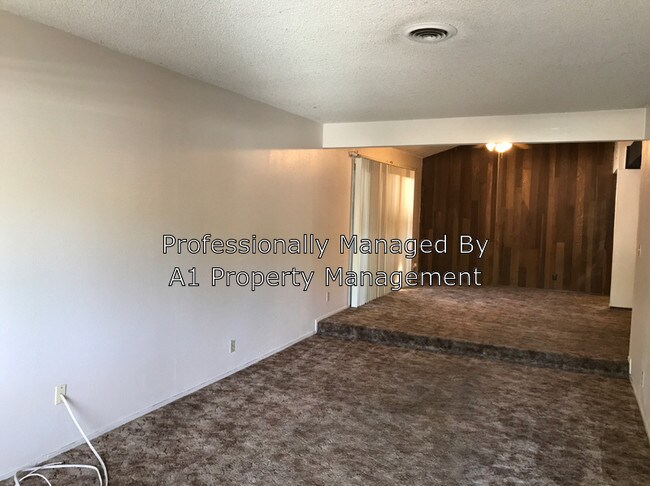 Building Photo - 1313 Oak Terrace Ct