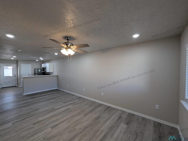 Foto del edificio - 2032 Janeway St