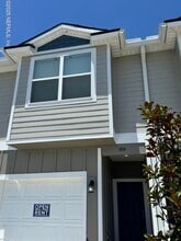Building Photo - 89 Palma Dr