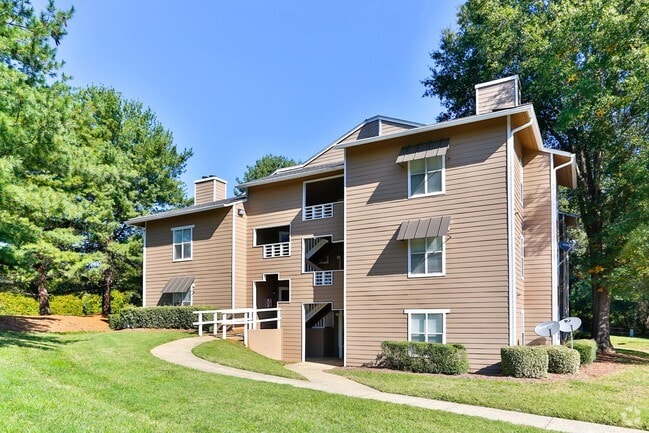 Building Photo - Rise Matthews Pointe