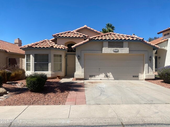 Building Photo - 902 W Sun Coast Dr
