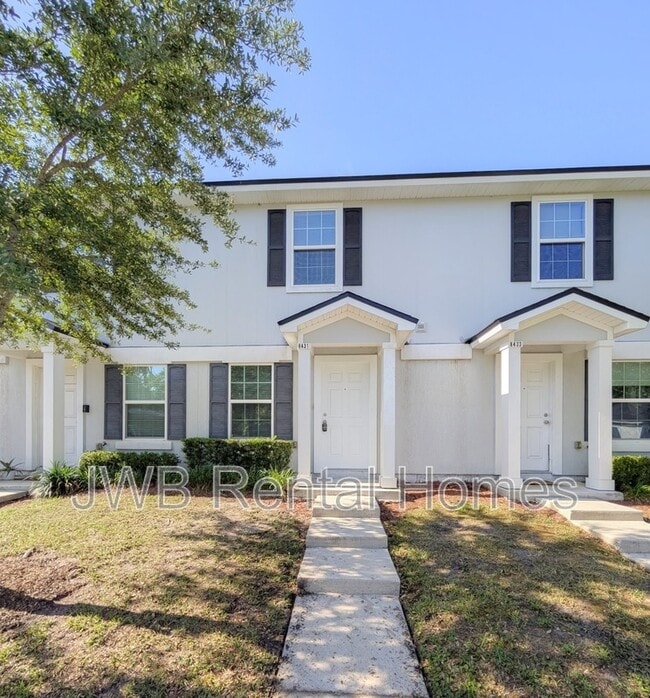Building Photo - 8431 McGirts Village Ln