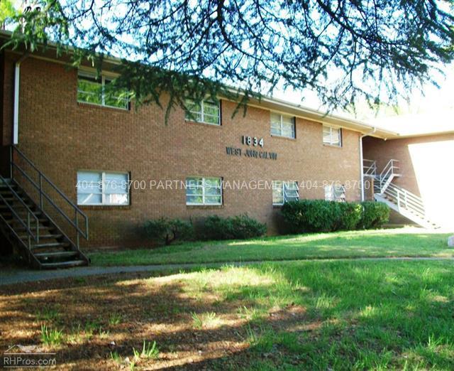Building Photo - 1834 John Calvin Ave