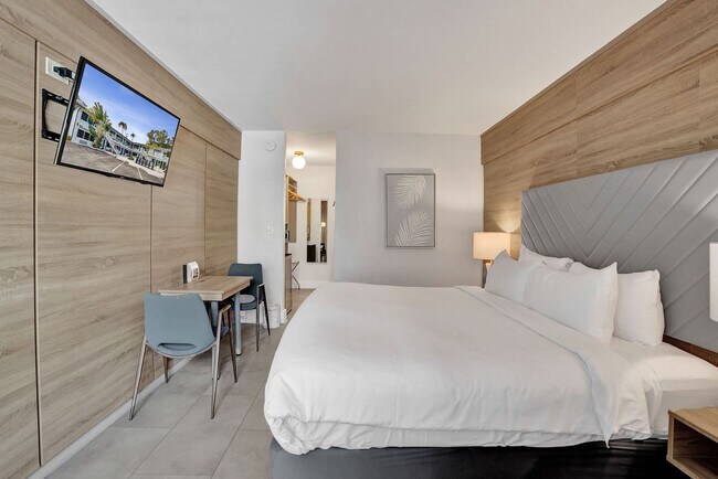 Foto del edificio - 3621 N Ocean Blvd