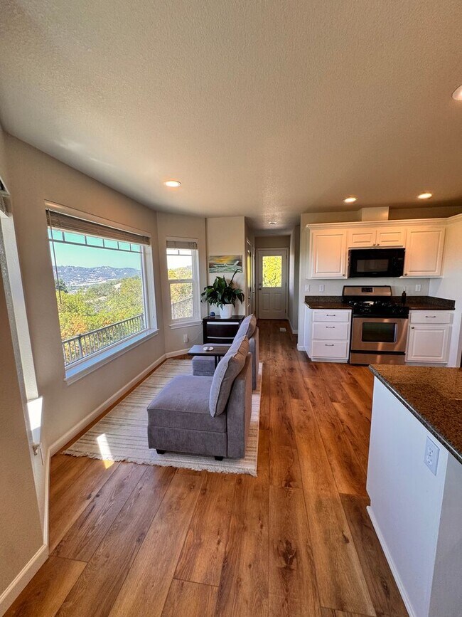 Foto del edificio - 1020 NE Granite Ridge
