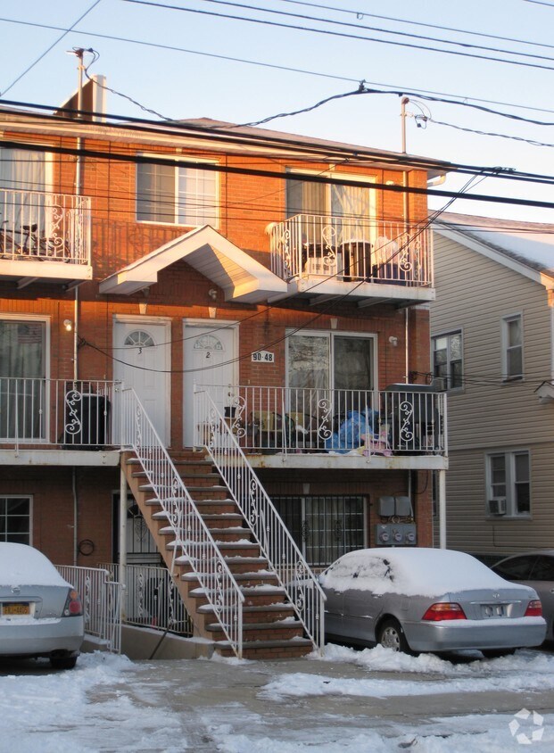 Foto del edificio - 9048-9052 198th St