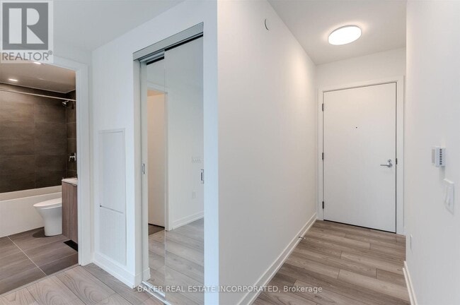 Building Photo - 223 Redpath Ave