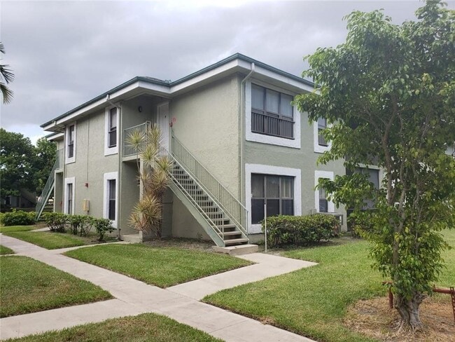 Building Photo - 8761 NW 39th St