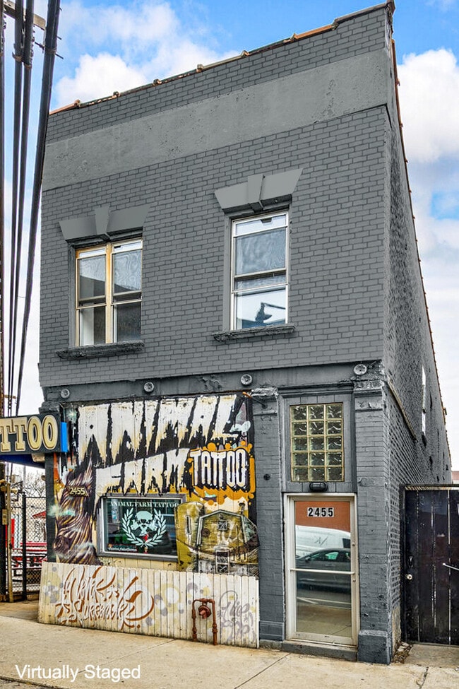 Building Photo - 2455 W Armitage Ave
