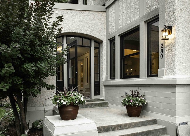 Building Photo - 280 Laurel Ave