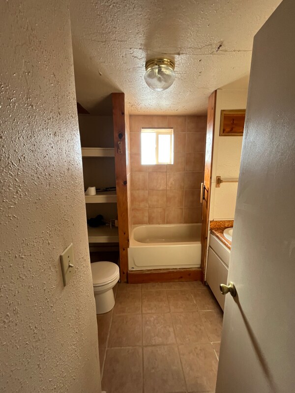 21 N 3rd E Unit A, Rexburg, ID 83440 Room for Rent in Rexburg, ID