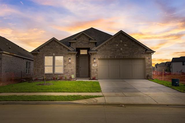 Foto principal - 6105 White Creek Drive