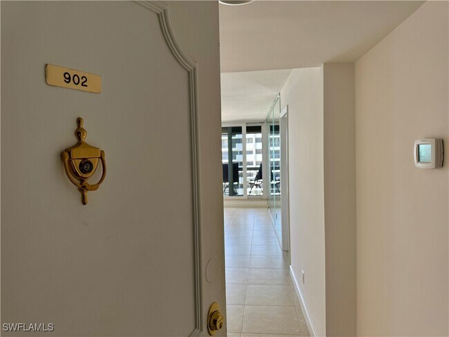 Foto del edificio - 4001 Gulf Shore Blvd N