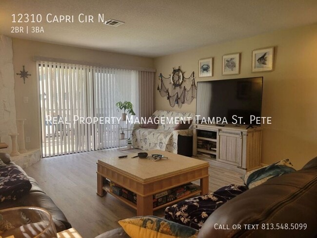 Building Photo - 12310 Capri Cir N