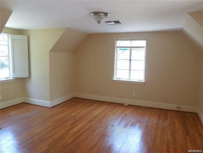 Building Photo - 3369 Narrow Lane Rd