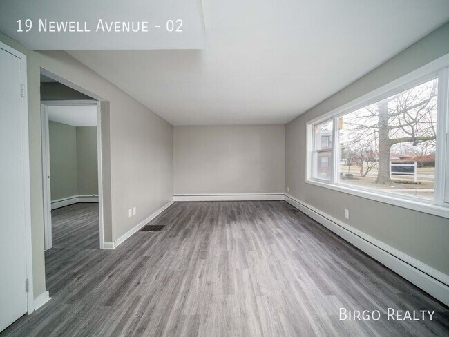 Building Photo - 1 BEDROOM IN QUIET TONAWANDA NEIGHBORHOOD