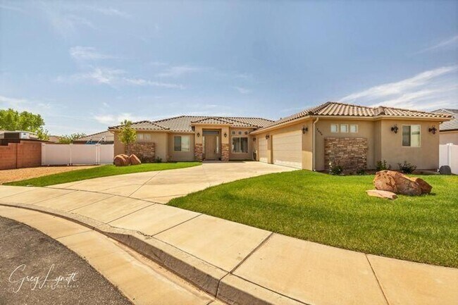 Foto del edificio - Beautiful Dixie Springs Home