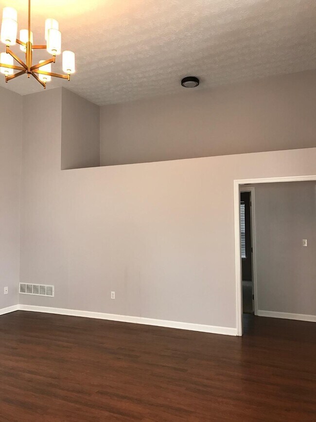 Foto del edificio - 881 Gerardi Rd