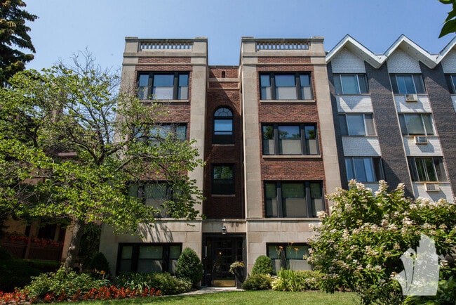 Building Photo - 560 W Deming Pl