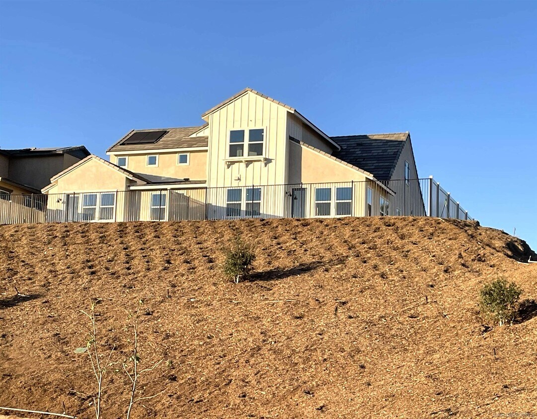 Foto principal - 17236 Abbey Rd