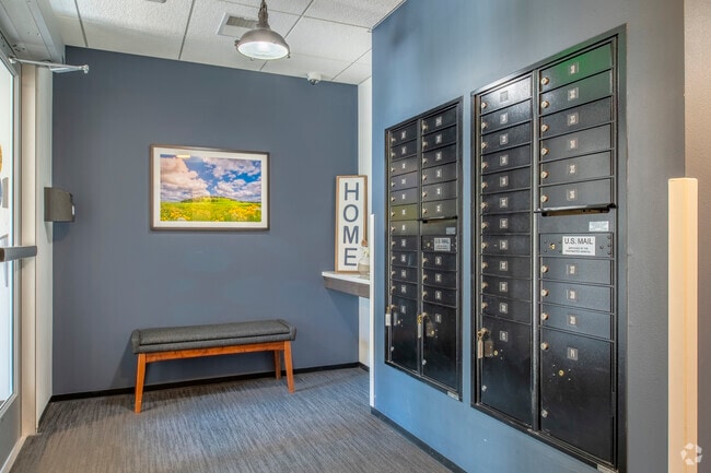 Lobby Photo - Kestrel Apartments