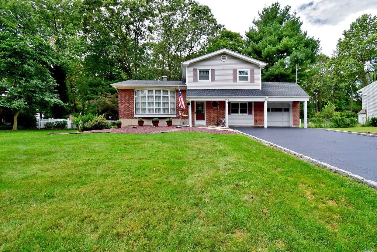 Foto principal - 52 Joyce Dr